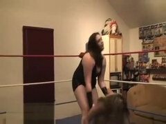 Belle grosse femme bgf, Bondage domination sadisme masochisme, Classique, Mignonne, Naturelle, Mamelons, Nénés, Catch