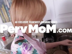 18, 素人, アメリカ人, デカパイ, 衣服着たままセックス, ラティーナ, 裸, 教師