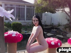 Cute big ass teen posing in the garden