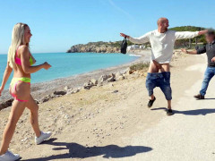 Strand, Grosser schwanz, Blondine, Blasen, Im freien, Öffentlich, Ablutschen