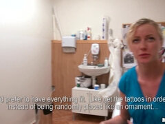 Cul, Gros seins, Mère que j'aimerais baiser, Pov, Public, Tatouage