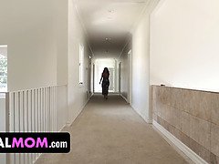 デカパイ, フェラチオ, 捕まる, ディルド, 手コキする, オナニー, 義母, オッパイの