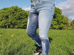 おもらし, 素人, ブロンド, フェティッシュ, Hd, ジーンズ, 放尿, 濡れ