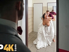 Gros cul, Mariée, Tromperie, Tchèque, Hd, Jarretelles, Toilettes, Mariage