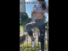 Grosse titten, Blasen, Braunhaarige, Flashen, Pov, Öffentlich, Jungendliche (18+), Titten