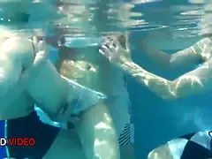 Asiatique, Gros seins, Sucer une bite, Hd, Japonaise, Fête, Piscine, Allumeuse