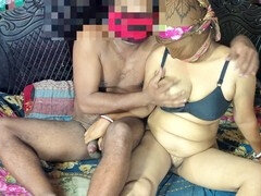 18 jahre, Tante, Viele männer bespritzen eine frau, Betrug, Indisch, Zierlich, Hintern versohlen, Strümpfe