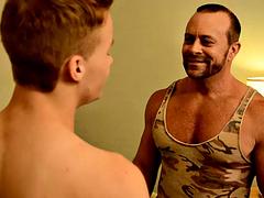 Verga grande, Británico, Gay