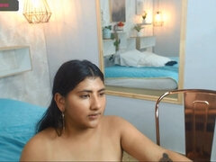 Amateur, Belle grosse femme bgf, Gros cul, Noir ébène, Branlette thaïlandaise, Lingerie, Massage, Pov