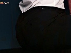 Женское доминирование, Каблуки, Белье, Милф, Полиция, Рыжие, Втроем, Подглядывание