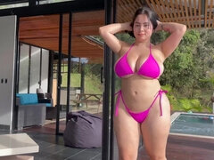Arsch, Grosser arsch, Grosse titten, Bikini, Lesbisch, Masturbation, Milf, Natürlichen titten