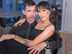 18, デカ尻, デカチン, デカパイ, フェラチオ, 茶髪の, バック, オッパイの