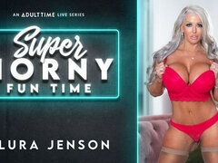 Mooie dikke vrouwen, Grote kont, Grote mammen, Blond, Gapende, Moeder die ik wil neuken, Alleen, Kousen