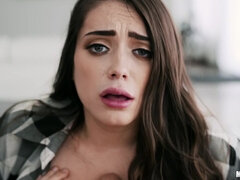 Tetas grandes, Morena, Garganta profunda, Estilo perrito, Sexo duro, Realidad, Nalgadas, Tetas