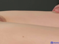 Lécher le cul, En levrette, Léchez, Huilée, Orgasme, Chatte, Adolescente, Mouillée