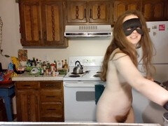 Grote kont, Harig, Keuken, Naakt, Kut duiken, Roodharige vrouw, Tieten likken