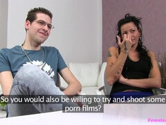 素人, フェラチオ, カップル, 女, なめる, オフィス, オマンコ, 三人