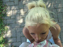 Leie, Grosse titten, Schlampe, Blondine, Blasen, Aufs gesicht abspritzen, Hd, Pov