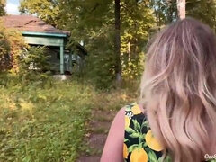 Enthousiasteling, Grote lul, Blond, Sperma in mond, Gezichtspunt, Openbaar, Zuigen, Tiener