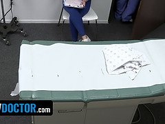 Horny Doctor And Assistant Helps Blonde Teen Patient Gets Her Pussy Juice Flows Again