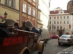 Belle grosse femme bgf, Gros cul, Sucer une bite, Gorge profonde, Mamie, Mature, Chevaucher, Jarretelles