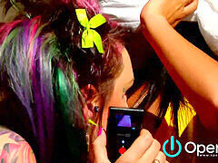 Emo jongen, Vingeren, Vuisten, Lesbisch, Spuiten