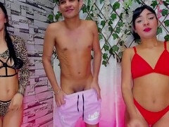 Leie, Blasen, Kehlenfick, Latina, Zierlich, Strümpfe, Jungendliche (18+), Flotter dreier