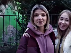 Gehörnter ehemann, Doppelpenetration, Erstes mal, Party, Pov, Rasiert, Jungendliche (18+)