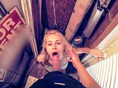 Nana, Blonde, Sucer une bite, Voiture, Exhib, Public