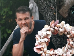 Stellung 69, Braunhaarige, Kehlenfick, Hundestellung, Erotisch, Aufs gesicht abspritzen, Lecken, Im freien