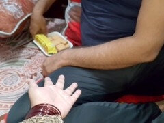 Sucer une bite, Éjaculation interne, Tir de sperme, Fait maison, Indienne, Mature, Chatte