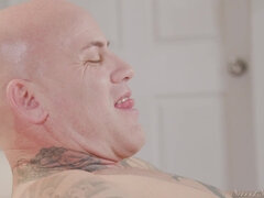 Naughty blondie impassioned sex video