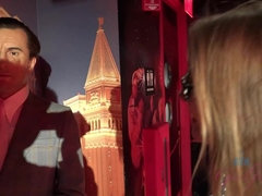 Amateur, Robe, Doigter, Petite amie, Pov, Public, Chatte, Mouillée