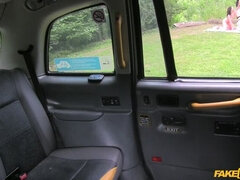 Anal, Lécher le cul, Sucer une bite, En levrette, Faciale, Doigter, De plein air, Lécher le sphincter