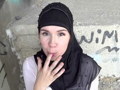 Enthousiasteling, Grote kont, Grote lul, Pijpbeurt, Hondjeshouding, Buiten, Mager, Tiener