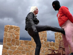 Leie, Fesselspiele, Cfnm, Weibliche domination, Latex, Herrin, Im freien, Hintern versohlen