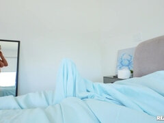 Красотки, Большие сиськи, Сперма на лице, Секс без цензуры, Реалити, Душ, Развязные, Сиськи