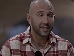 Lieveling, Grote kont, Grote mammen, Erotisch, Fetisj, Hardcore, Masker, Tatoeage