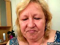 Wife sees huge mother in law rides his cock