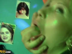 Blondine, Braunhaarige, Hochschule, Absätze, Büro, Orgie, Strumpfhose, Tätowierung