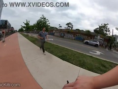 Grosse titten, Geschnappt, Flashen, Öffentlich, Reiten, Scherzbold, Titten, Spanner