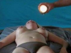 Enthousiasteling, Grote lul, Blond, Pijpbeurt, Moeder die ik wil neuken, Naakt, Rijden, Vrouw