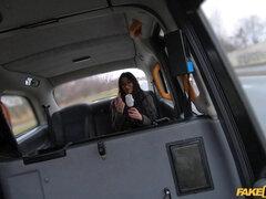 Blasen, Würgen, Absätze, Natürlichen titten, Muschi, Hintern versohlen, Tätowierung, Tanga