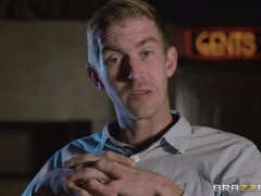 Большие сиськи, Блондинки, Реалити