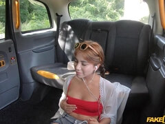 Arsch, Braunhaarige, Spermaladung, Würgen, Latina, Zierlich, Rotschopf, Titten