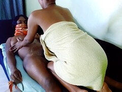 Americano, Beso negro, Culo grande, Ébano, Lesbiana, Mamá, Madrastra, Strapon