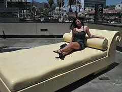 Amateur, Nana, Brunette brune, Petite amie, Public, Solo