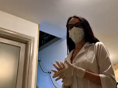 グローブ, ハードコア, 看護婦