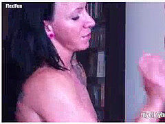 Tattoo, faux-cock, fledgling