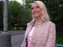 Leie, Blondine, Hundestellung, Europäisch, Aufs gesicht abspritzen, Natürlichen titten, Pov, Tätowierung